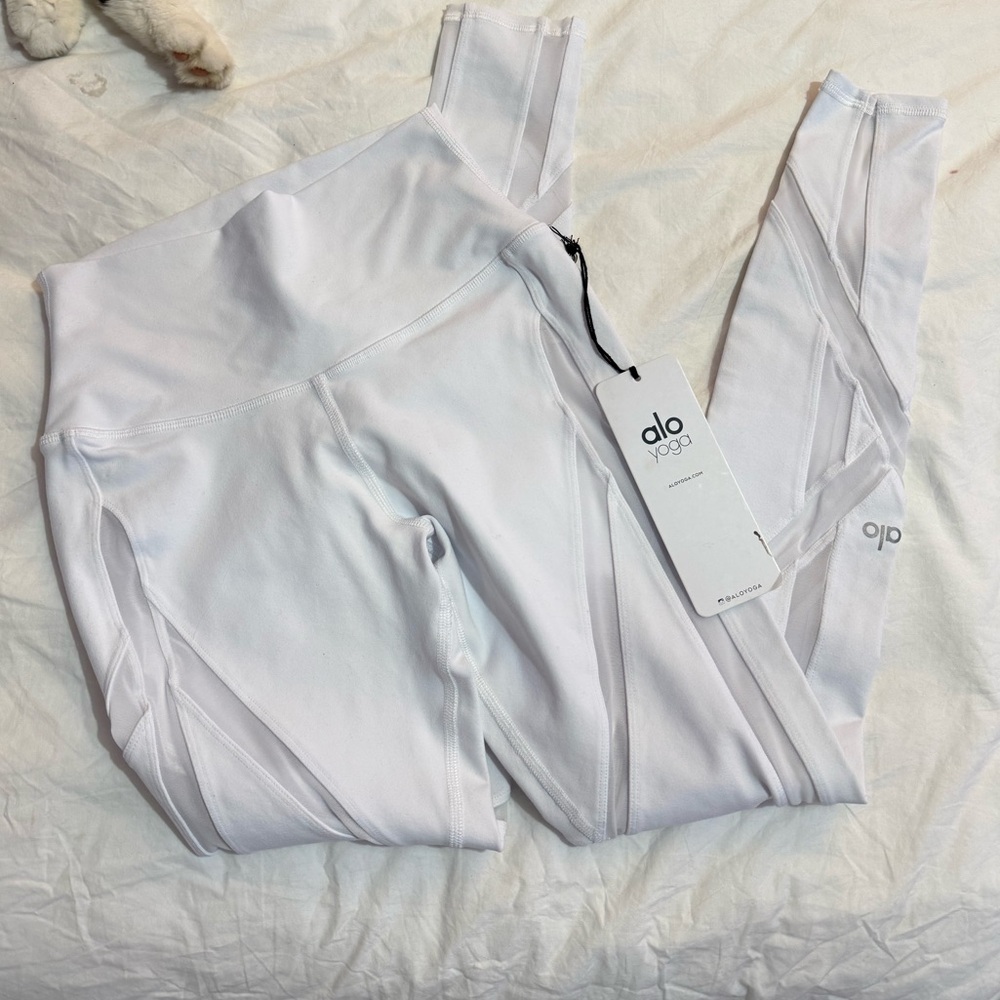 SALE Alo white legging